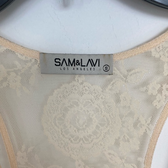 Sam & Lavi lace tank top - Picture 3 of 3